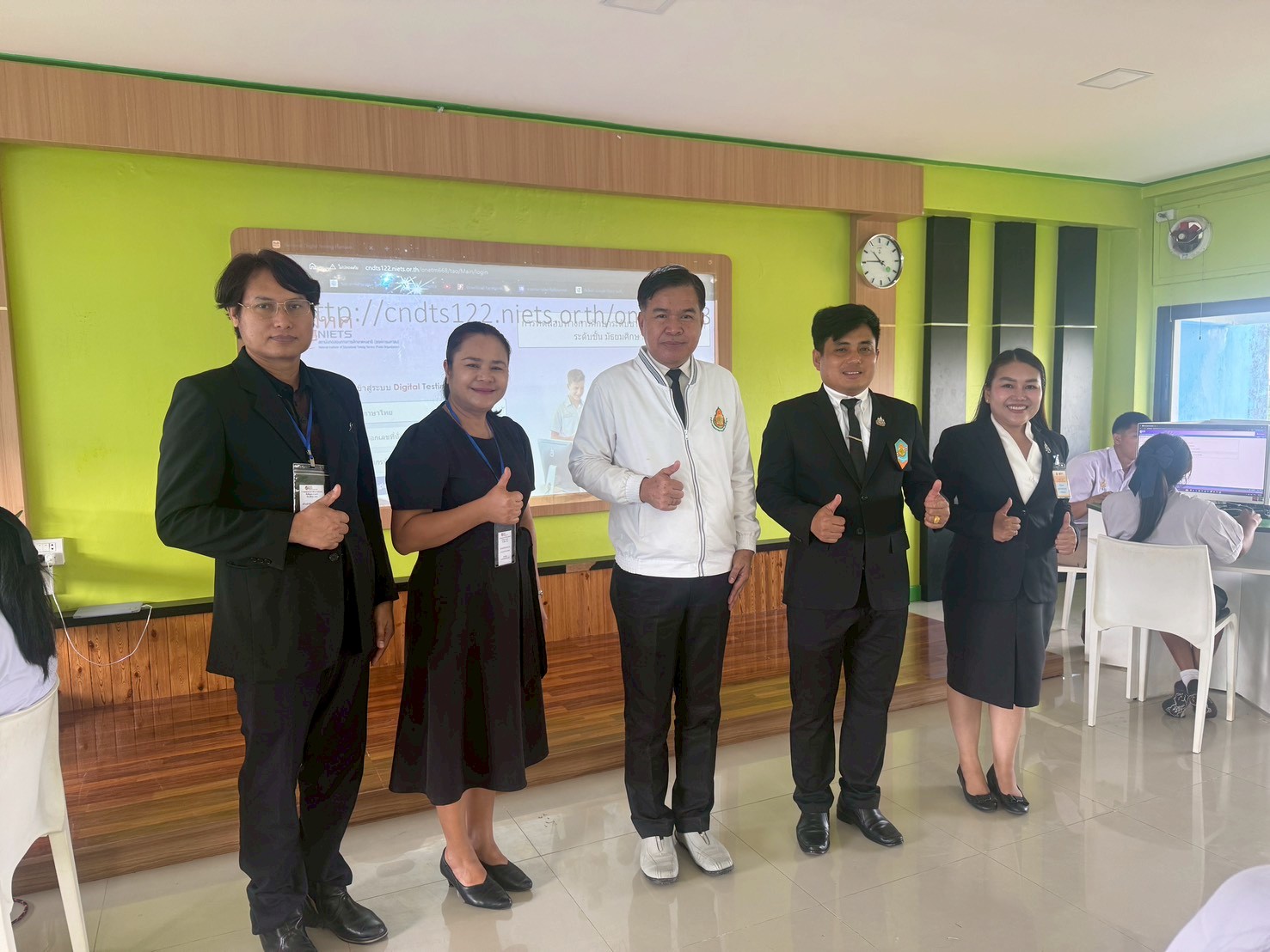 สอบ O-Net นักเรียนชั้นมัธยมศึกษาปีที่ 6 ด้วยรูปแบบดิจิทัล (Digital Testing) ประจำปีการศึกษา 2568 ระหว่างวันเสาร์ ที่ 28 กุมภาพันธ์ พ.ศ. 2569  – วันอาทิตย์ที่ 1 มีนาคม พ.ศ. 2569 